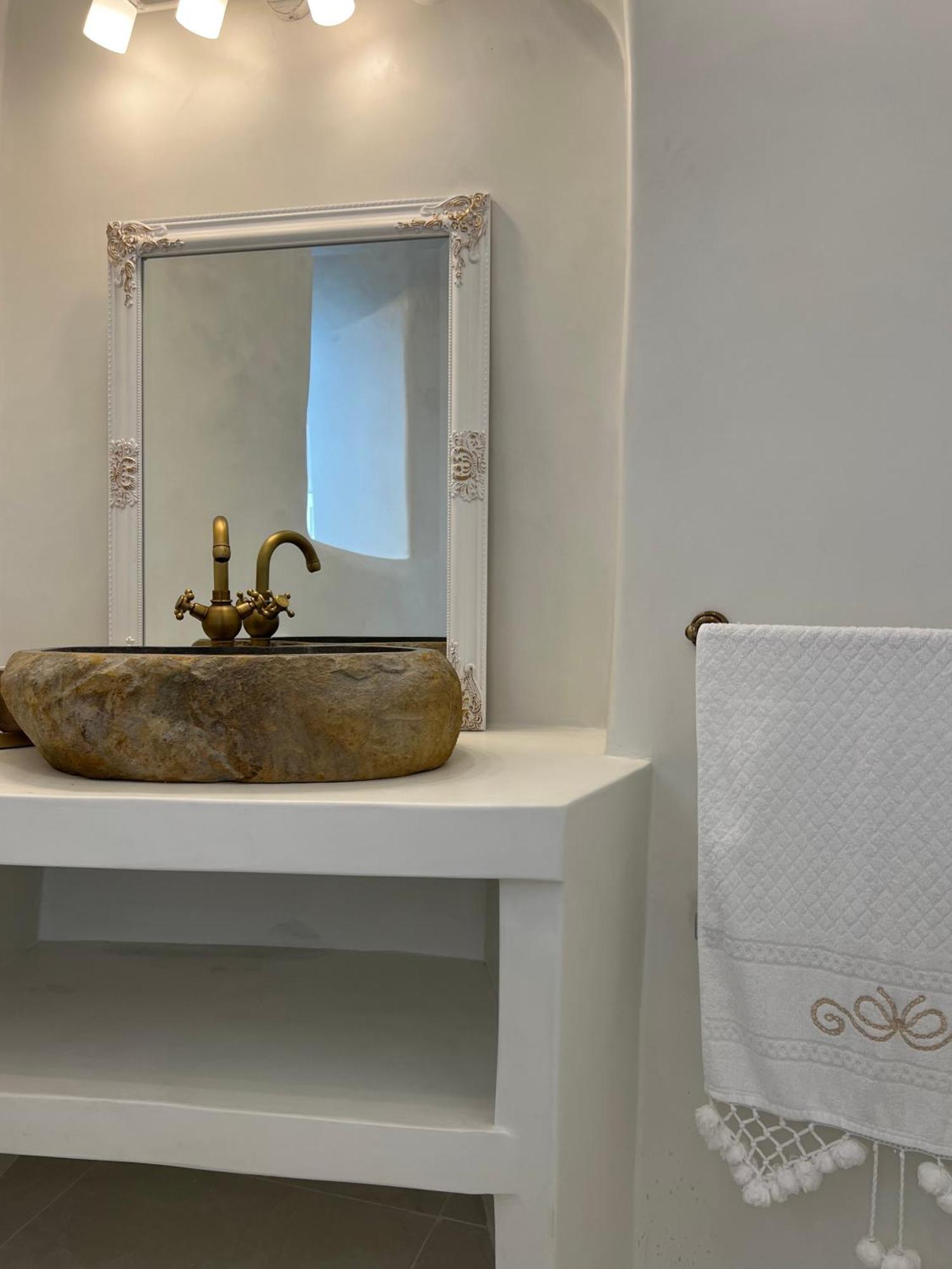 Cave Noelia Apartment ฟิรา ภายนอก รูปภาพ