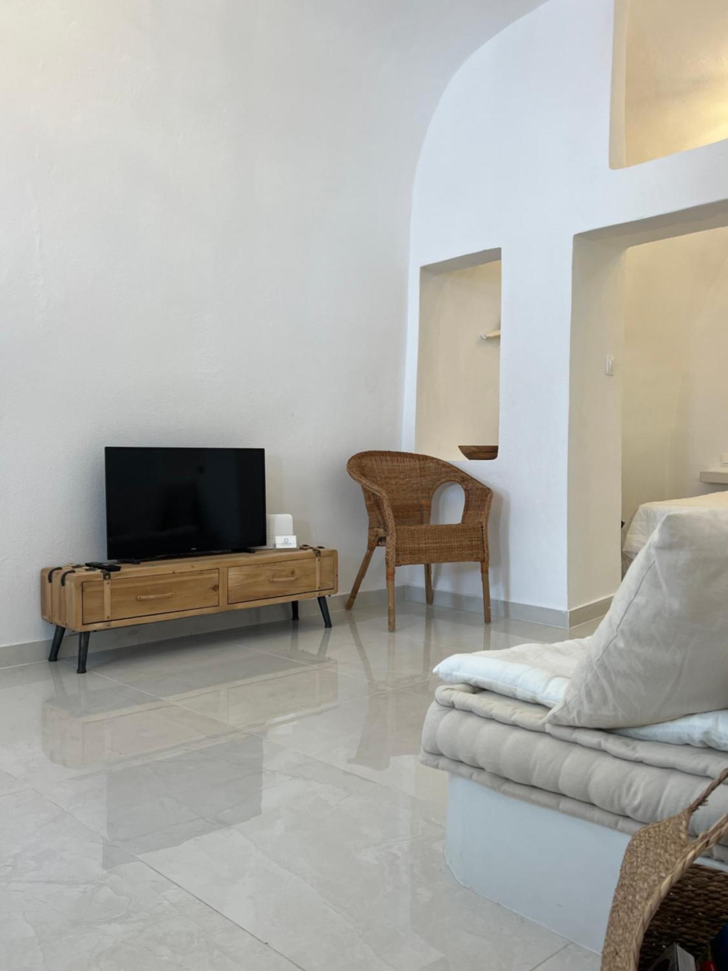 Cave Noelia Apartment ฟิรา ภายนอก รูปภาพ